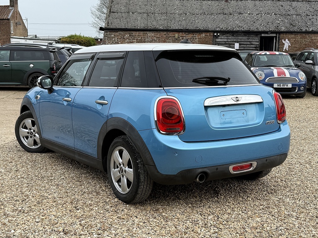 Mini Hatch Cooper  Blue #2