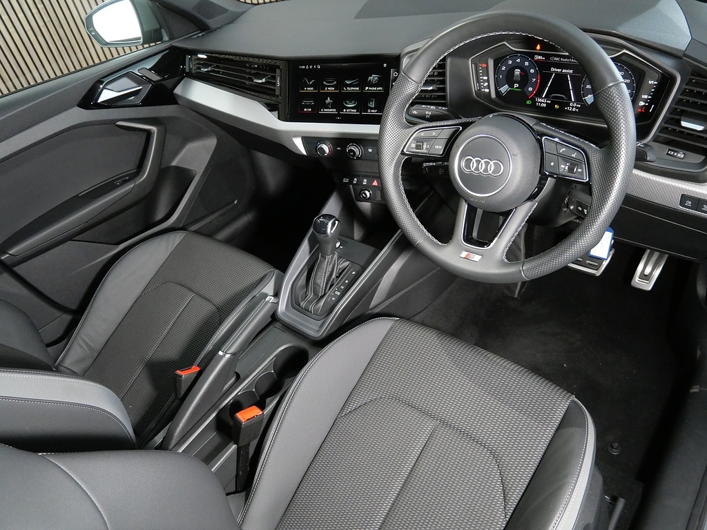 Audi A1 1.0 Tfsi 30 S Line Sportback S Tronic E LV24UJC Grey #3
