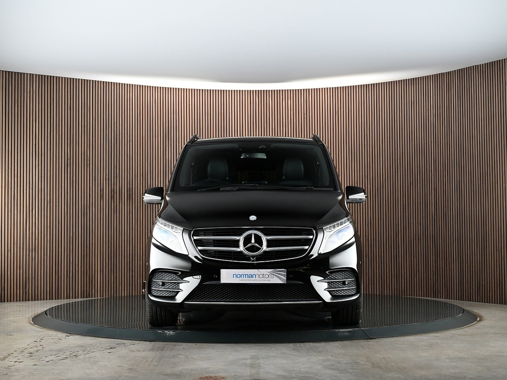Mercedes-Benz V Class V Class Amg Line Mpv 2 Black #5