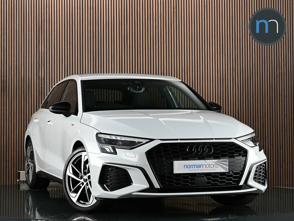 Audi A3 1.5 Tfsi 35 Black Edition Sportback S T White