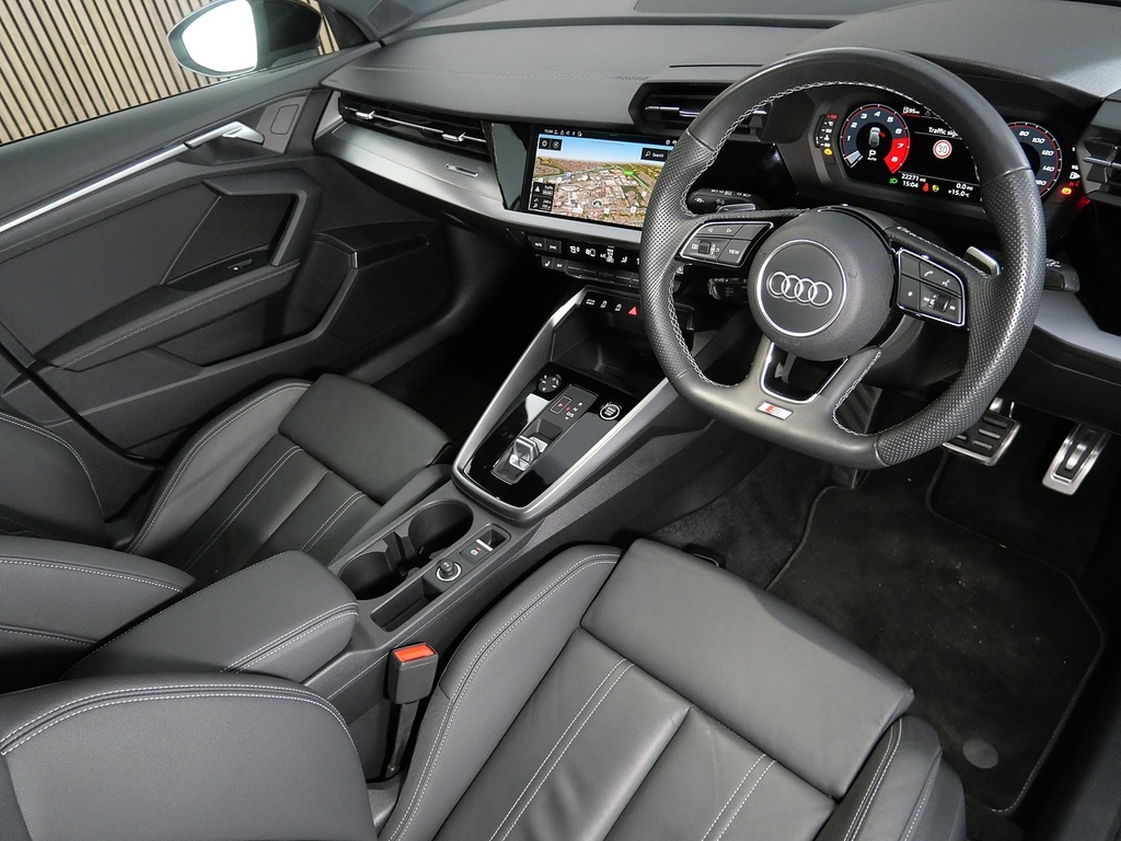 Audi A3 1.5 Tfsi 35 Black Edition Sportback S T SD24OYE White #3