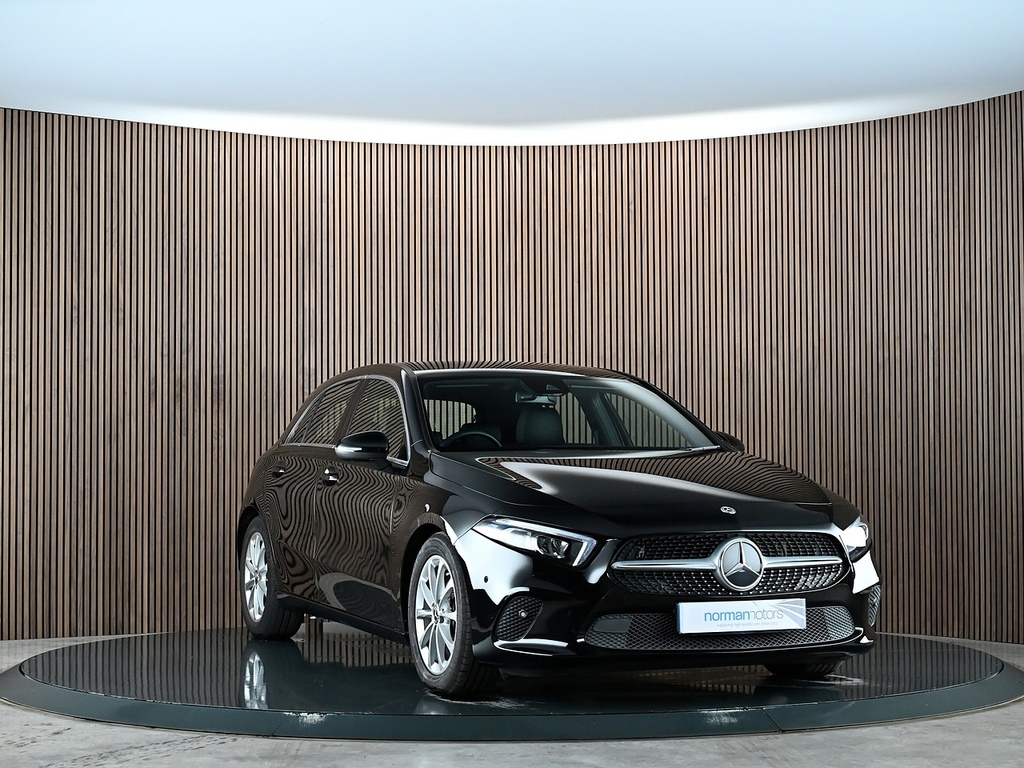 Mercedes-Benz A Class 1.5 A180d Sport Executive Hatchback 7 KD68HNN Black #4