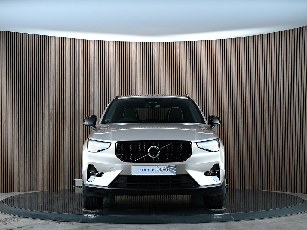 Volvo XC40 2.0 B4 Mhev Plus Dark Suv Hybrid Dct Au NV73VZL  #5
