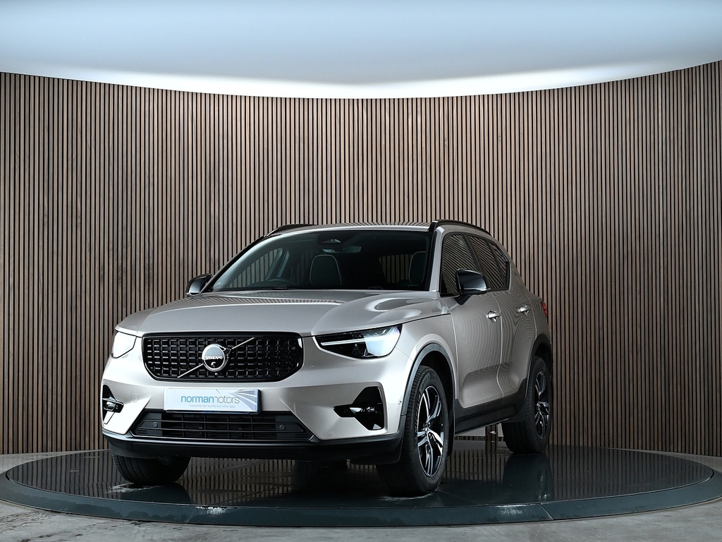 Volvo XC40 2.0 B4 Mhev Plus Dark Suv Hybrid Dct Au NV73VZL  #6