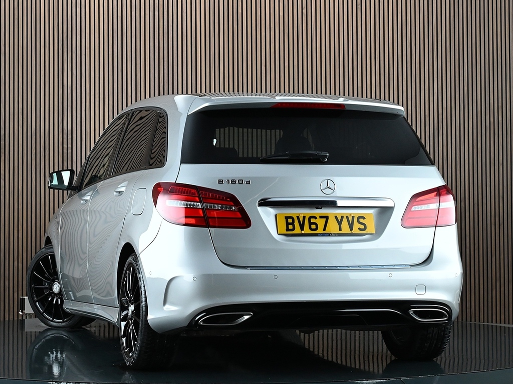 Mercedes-Benz B Class 1.5 B180d Amg Line Premium Mpv 7G-dct BV67YVS Silver #2