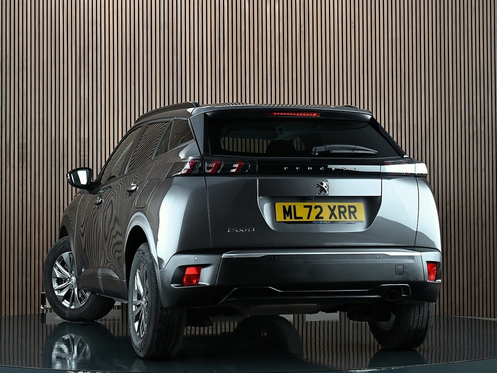 Peugeot 2008 1.2 Puretech Active Premium Suv Manua ML72XRR Grey #2