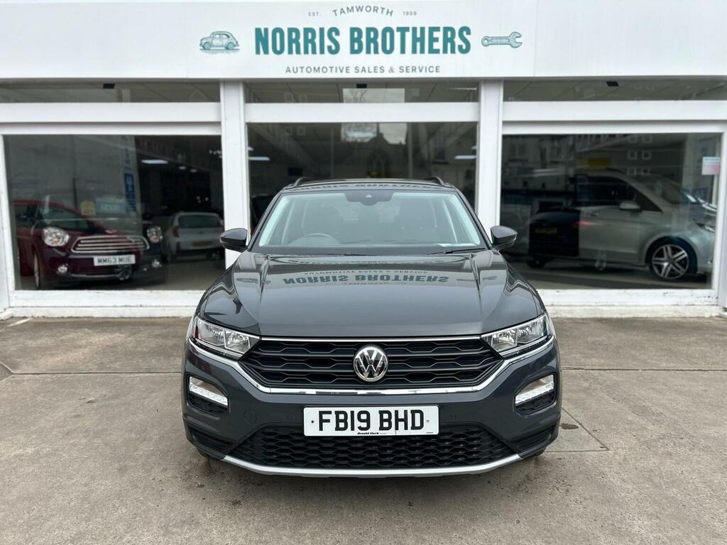 Volkswagen T-Roc Suv 1.6 Tdi Se Euro 6 Ss 201919 FB19BHD Grey #2