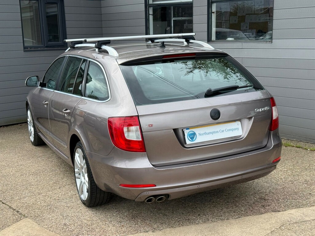 Skoda Superb 2.0 Tdi Elegance Euro 5 Purple #2