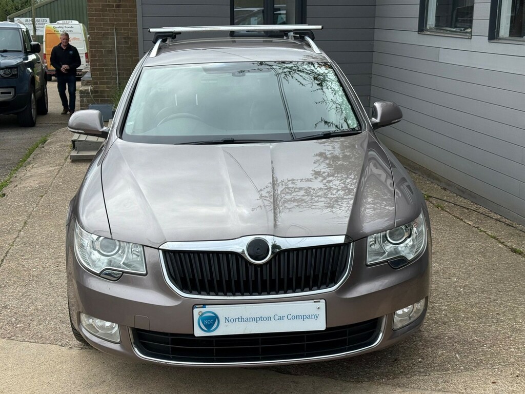 Skoda Superb 2.0 Tdi Elegance Euro 5 Purple #4