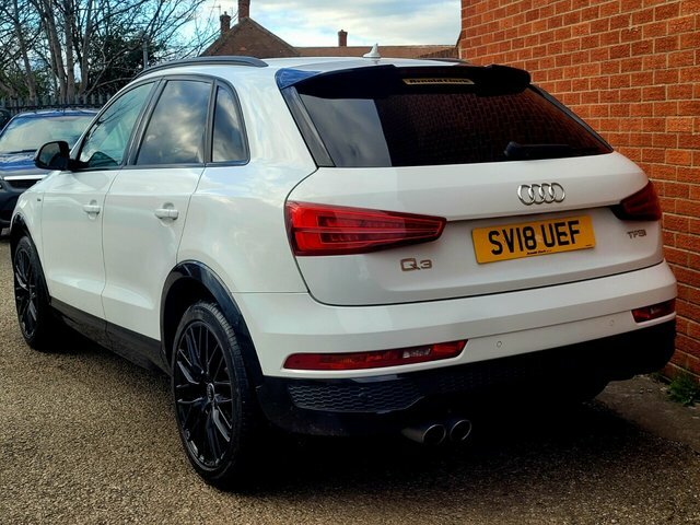 Audi Q3 Tfsi Cod Black Edition SV18UEF White #3