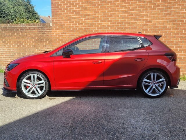 Seat Ibiza Tsi Fr Hatchback YO17UEZ Red #2