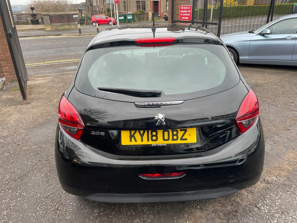 Peugeot 208 1.2 Puretech Active Hatchback Eu KY18OBZ Black #5