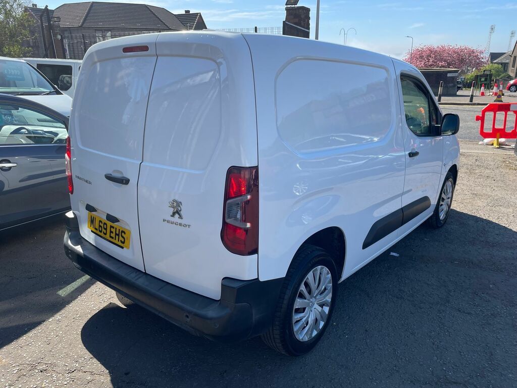 Peugeot Partner Partner Standard ML69EHS White #4