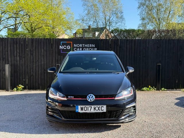 Volkswagen Golf 2017 2.0 Tsi Bluemotion Tech Gti Hatchback Pet WO17KXC Black #2