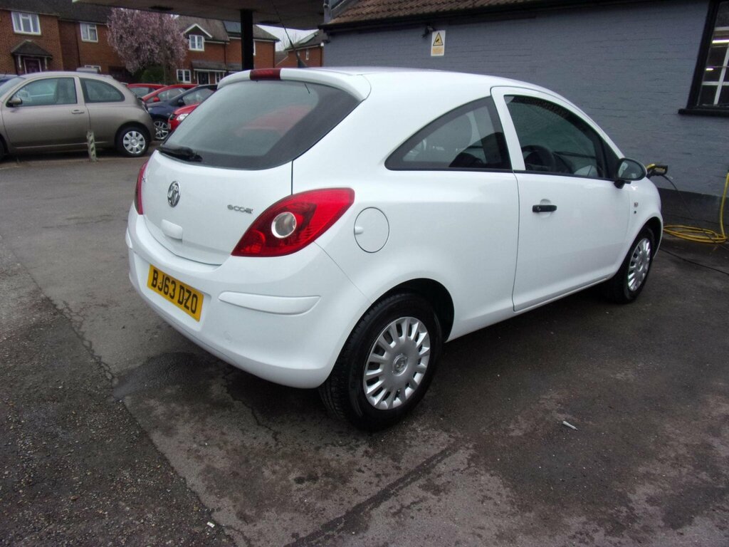Vauxhall Corsa 1.0 Ecoflex 12V S Euro 5 BJ63DZO White #4