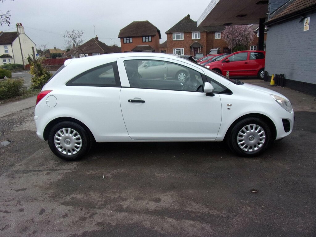 Vauxhall Corsa 1.0 Ecoflex 12V S Euro 5 BJ63DZO White #3