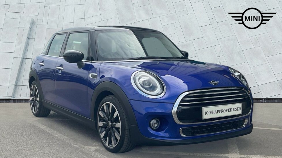 Mini Hatch 5-Door Hatch Cooper Exclusive Blue