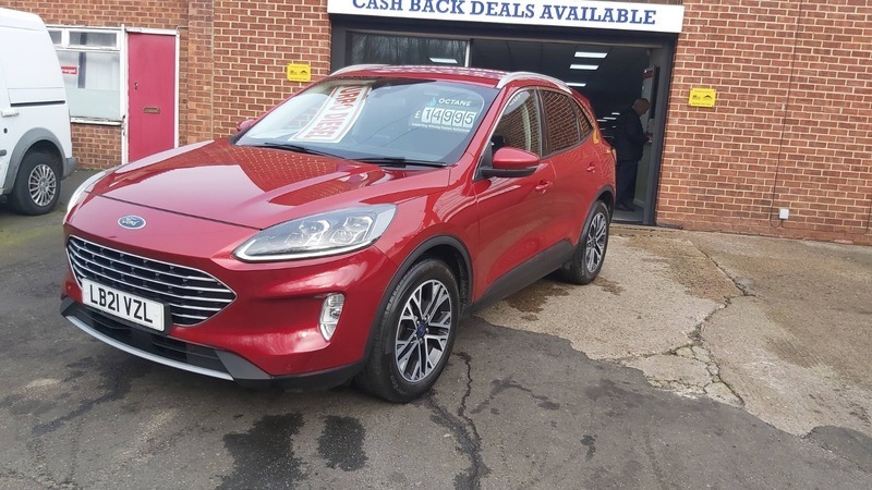 Ford Kuga Titanium Edition Ecoblue Red