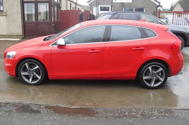 Volvo V40 Hatchback SP15LNJ Red #5