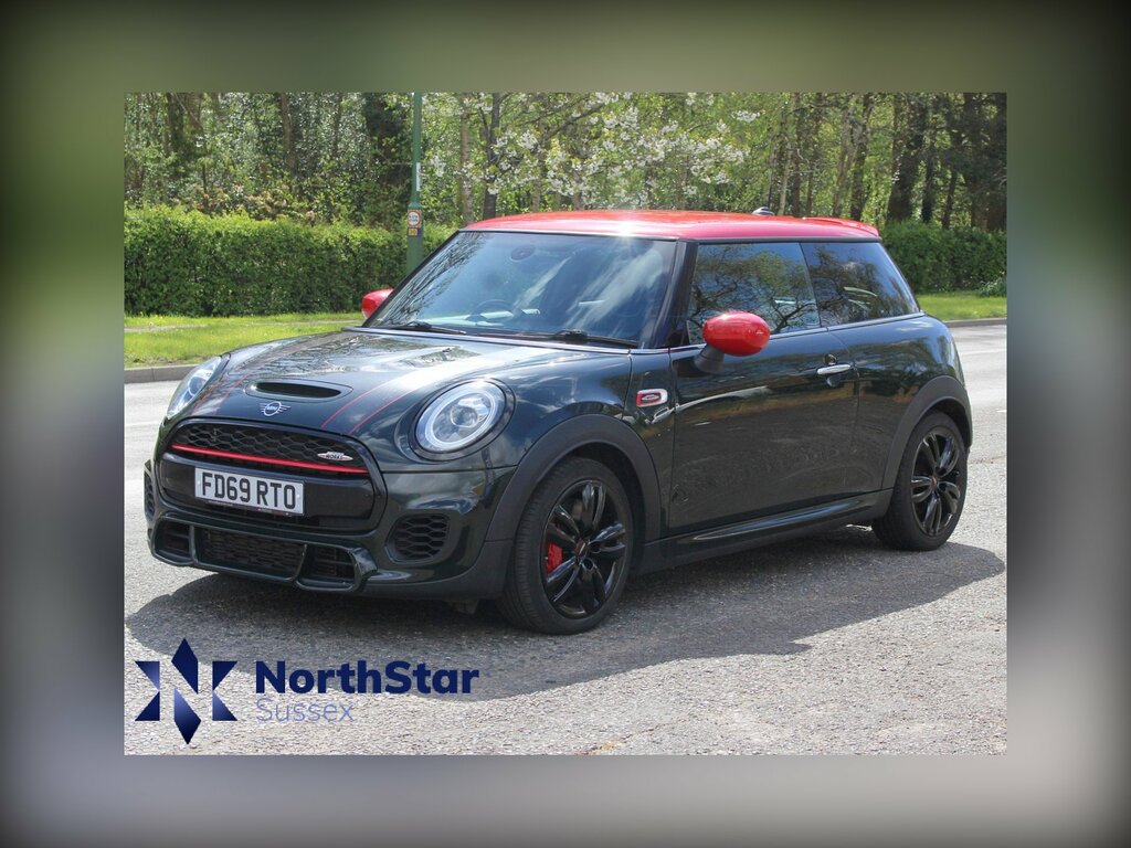 Mini Hatch 2.0 John Cooper Works Hatchback Steptro Green