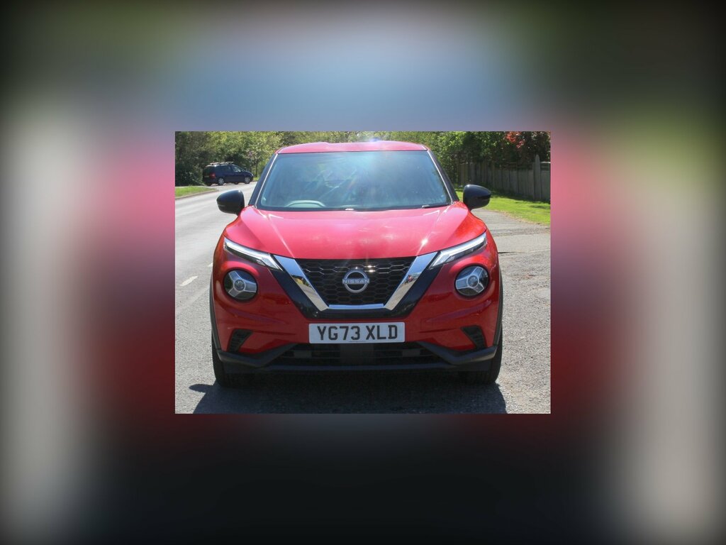 Nissan Juke 1.0 Dig-t Acenta Suv Euro 6 Ss Red