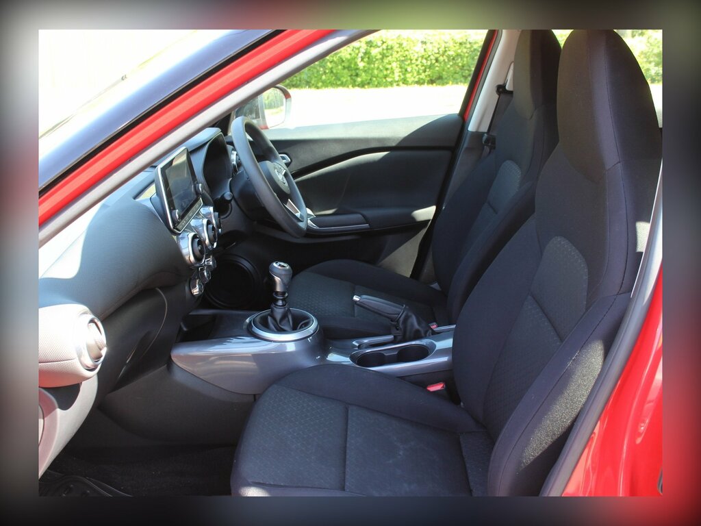 Nissan Juke 1.0 Dig-t Acenta Suv Euro 6 Ss YG73XLD Red #2
