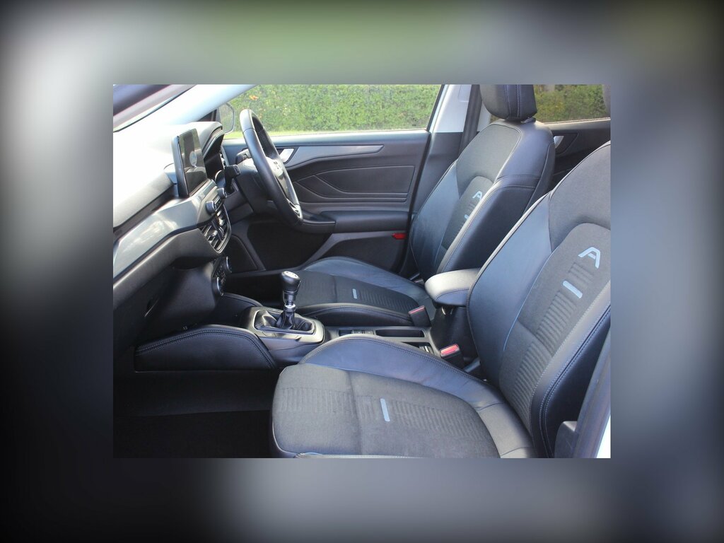 Ford Focus 1.5 Ecoblue Active X Hatchback E LR21ZBW White #5