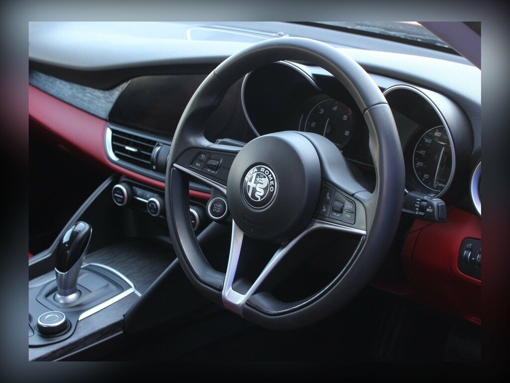 Alfa Romeo Giulia 2.2 Td Super Saloon Euro 6 Ss Red #4