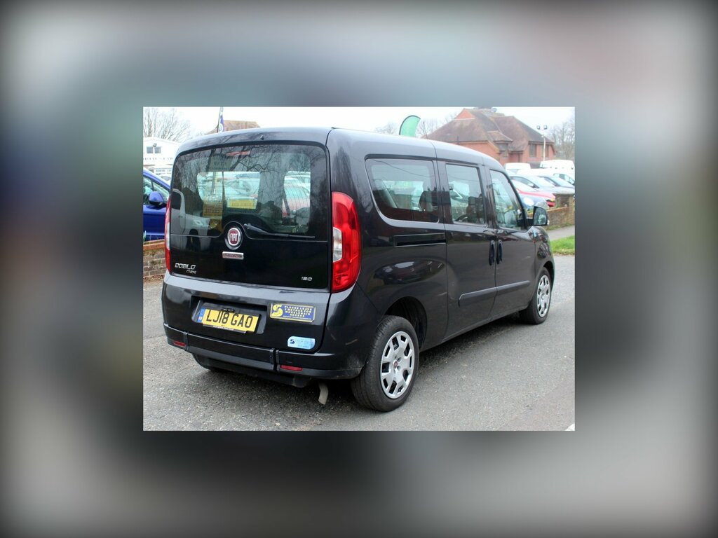 Fiat Doblo 1.6 Multijetii 16V Maxi Sx Wheelchair Accessible 5 Black