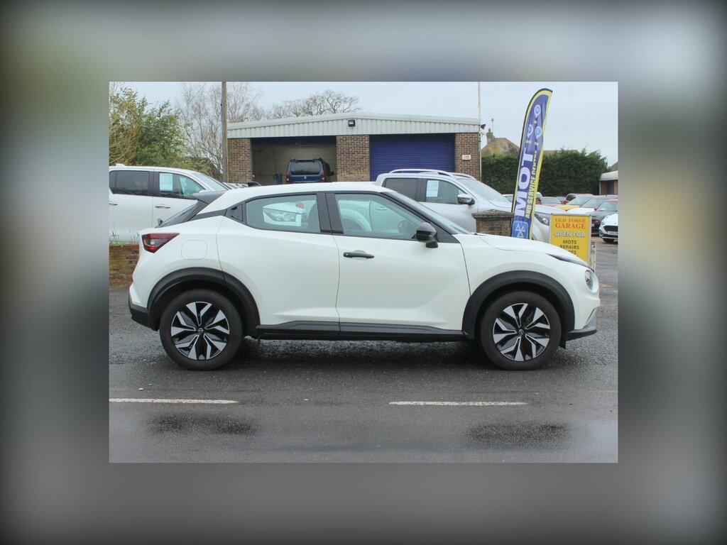 Nissan Juke 1.0 Dig-t Acenta Premium Suv Eur YK25XAX White #6