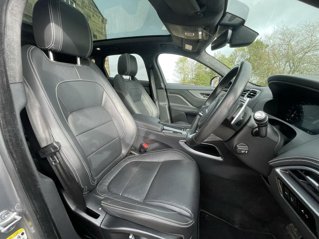 Jaguar F-Pace Chequered Flag PN20FYU Grey #2