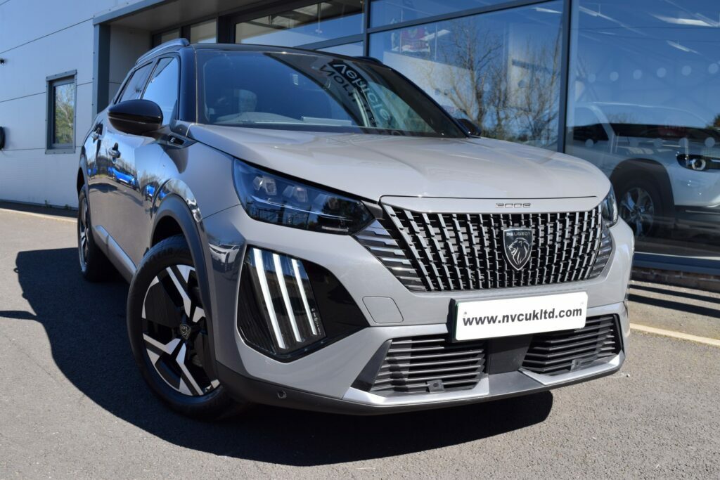 Peugeot e-2008 100Kw 50Kwh Gt Grey