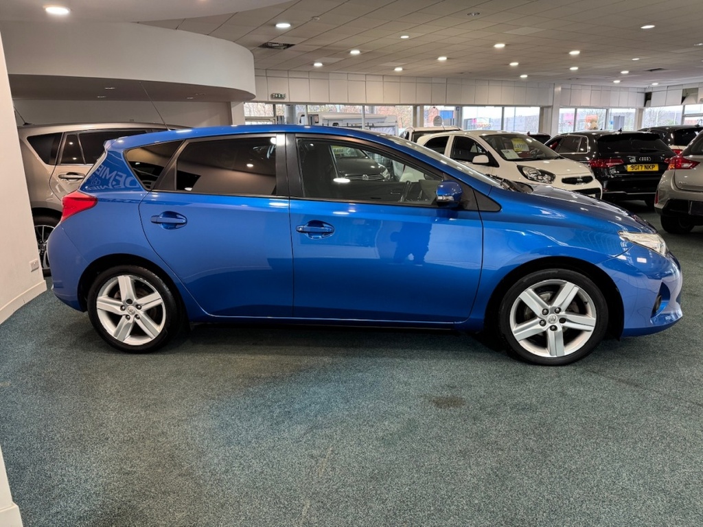 Toyota Auris 1.6 V-matic Sport Blue #6