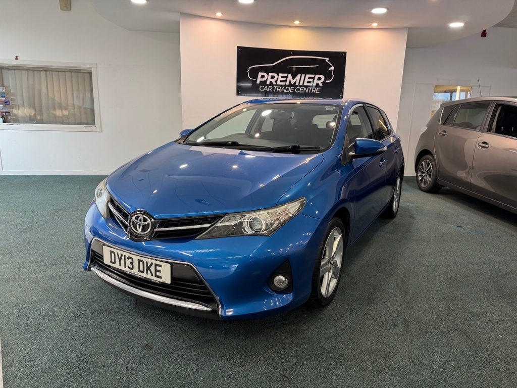 Toyota Auris 1.6 V-matic Sport Blue