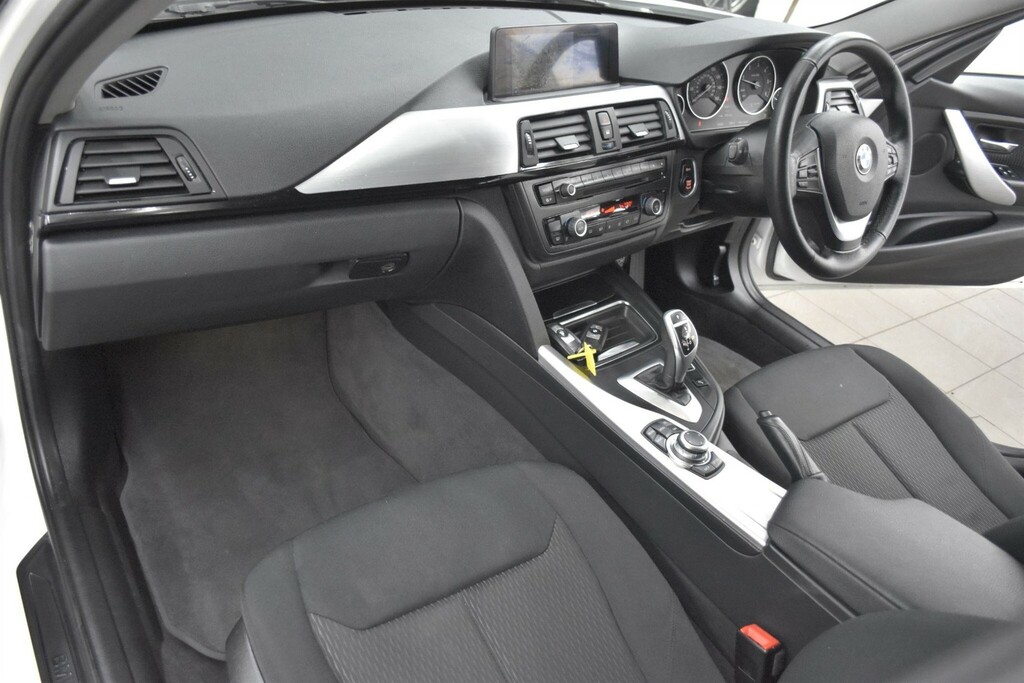 BMW 3 Series 2.0 Ed Blueperformance Efficientdynamics Euro White #3