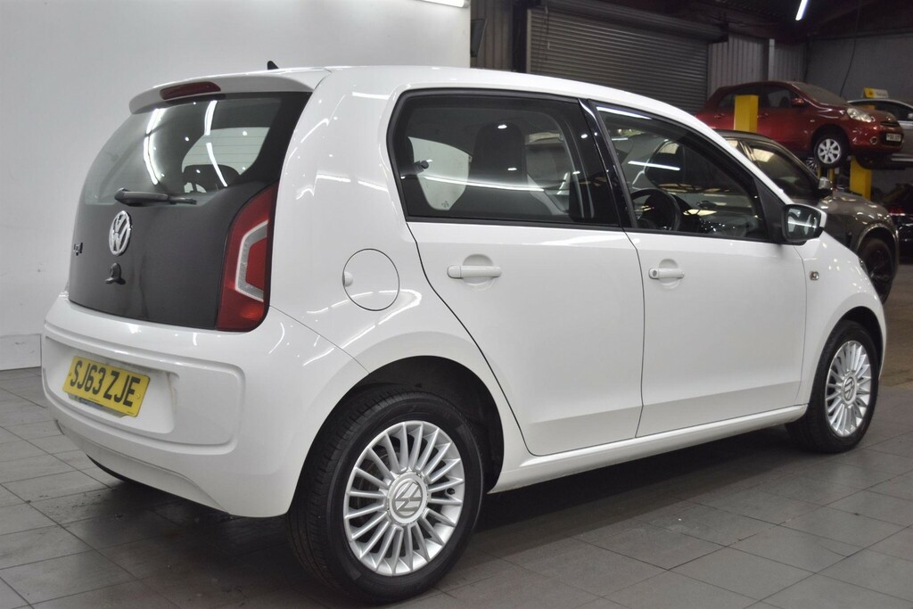 Volkswagen Up 1.0 High Euro 5 SJ63ZJE White #2