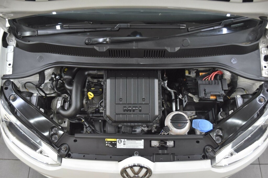 Volkswagen Up 1.0 High Euro 5 SJ63ZJE White #4