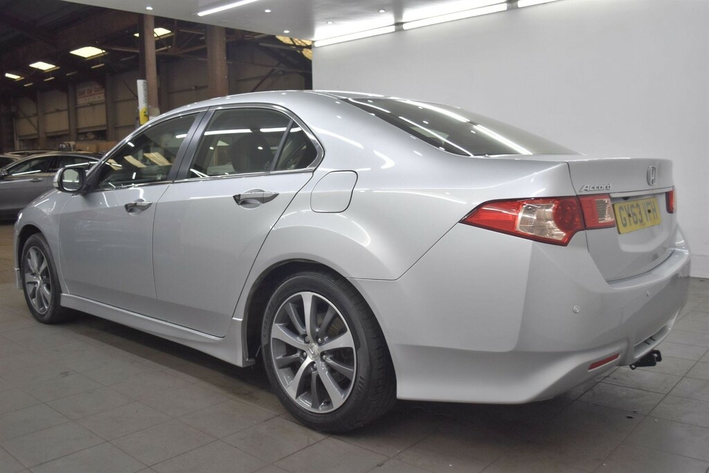 Honda Accord 2.2 I-dtec 150 Bhp Ex Edition Aerodeck Touring Aut White #10