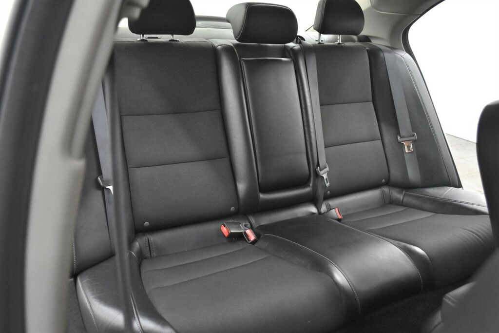 Honda Accord 2.2 I-dtec 150 Bhp Ex Edition Aerodeck Touring Aut White #36