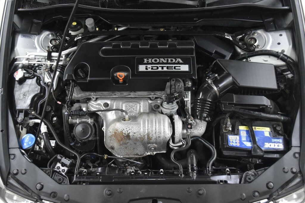 Honda Accord 2.2 I-dtec 150 Bhp Ex Edition Aerodeck Touring Aut White #17