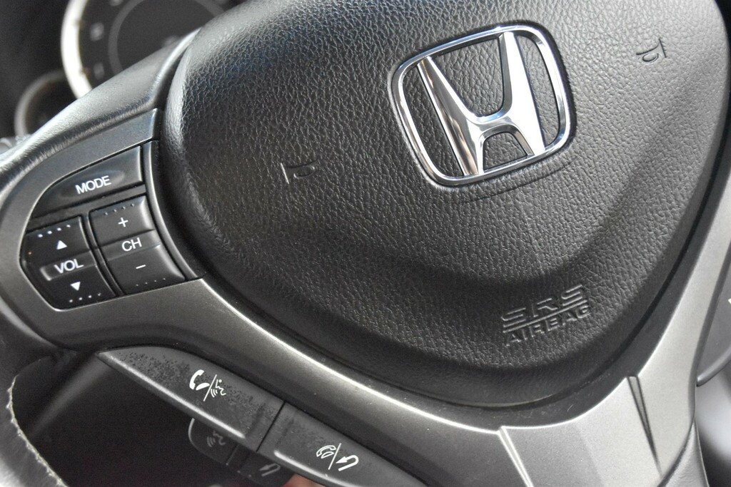 Honda Accord 2.2 I-dtec 150 Bhp Ex Edition Aerodeck Touring Aut White #51