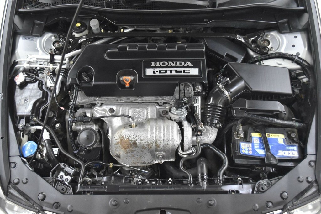 Honda Accord 2.2 I-dtec 150 Bhp Ex Edition Aerodeck Touring Aut White #4
