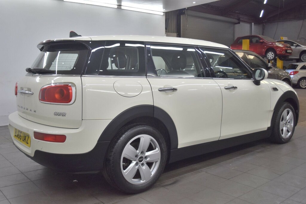 Mini Clubman 1.5 Cooper Euro 6 Ss 6Dr BJ66UKZ White #2