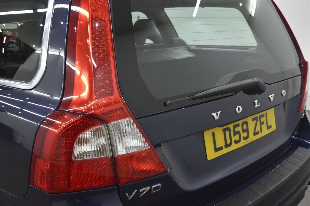 Volvo V70 2.4 D5 Se Lux Geartronic Euro 5 Blue #6