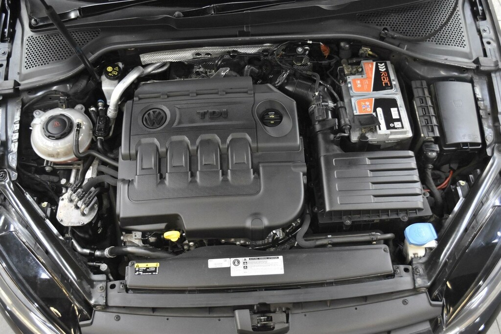 Volkswagen Golf 1.6 Tdi Bluemotion Tech Se Dsg Euro 6 Ss GK67NCX Black #4