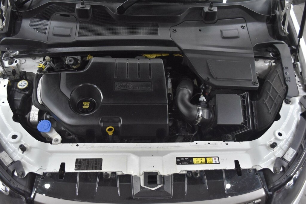 Land Rover Discovery Sport 2.0 Td4 Se 4Wd Euro 6 Ss 5 Seat GD65RBX White #4