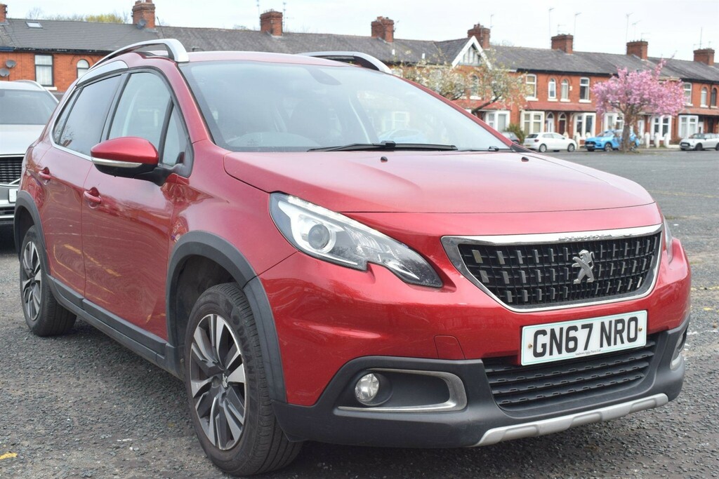 Peugeot 2008 1.2 Puretech Allure Euro 6 Red