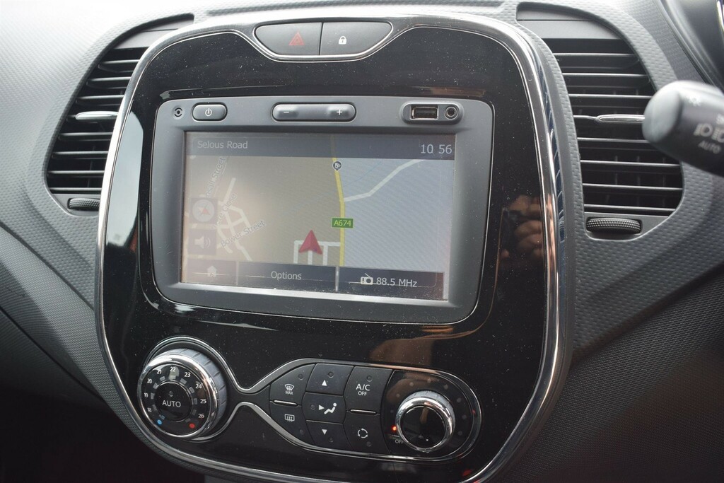 Renault Captur 1.5 Dci Energy Dynamique S Nav Euro 6 Ss SM65DUV Orange #4