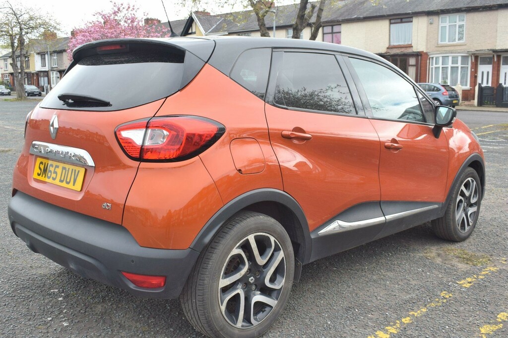 Renault Captur 1.5 Dci Energy Dynamique S Nav Euro 6 Ss SM65DUV Orange #2
