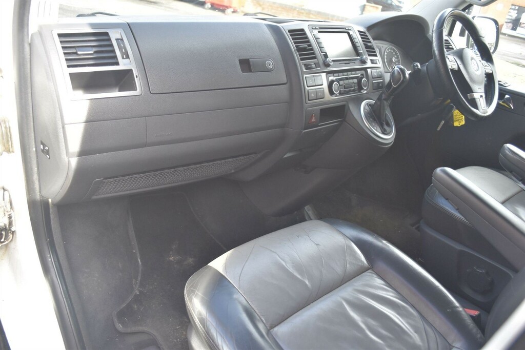 Volkswagen Caravelle 2.0 Bitdi Edition 25 Dsg 4Motion Euro 5 KM62LTF White #4